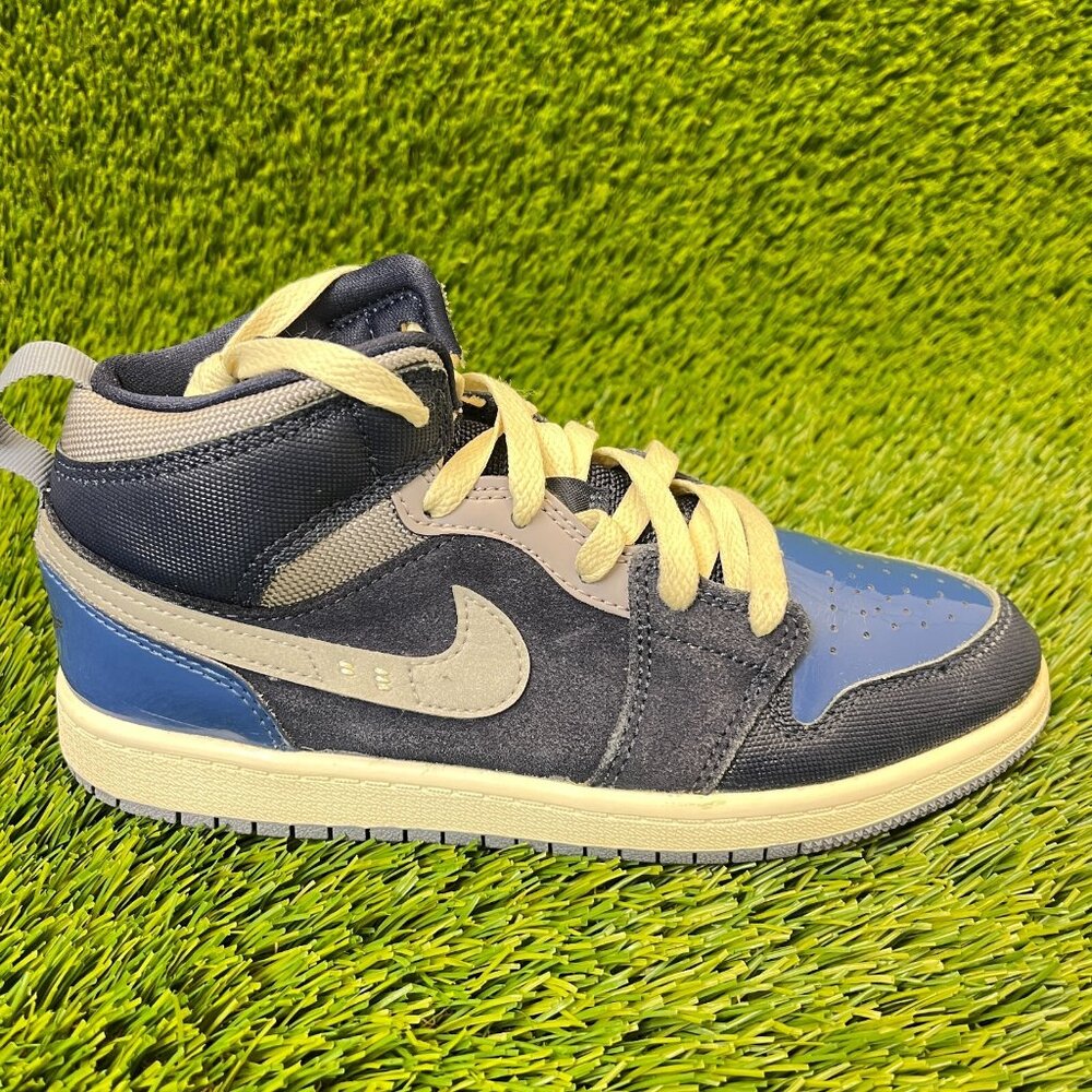 Nike Air Jordan 1 Mid SE Craft Blue White Boys Size 3Y Athletic Shoes Sneakers